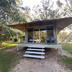 Habitat Noosa Luxe tent Cootharaba