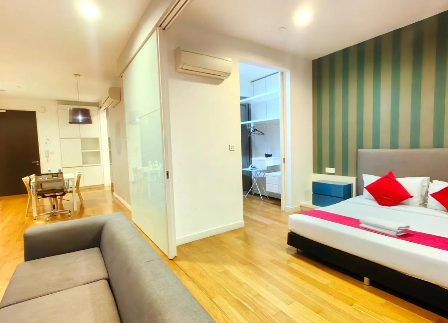 Apartment Platinum Suites Klcc By Moonorchid Kuala Lumpur